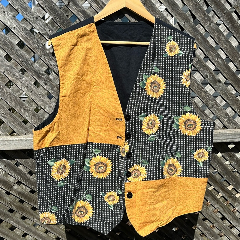 Handmade sunflower vest, vintage, women’s XL